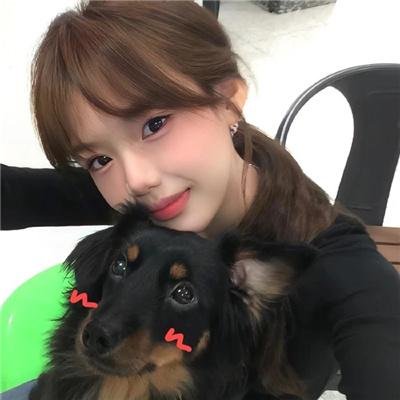 男爵的同桌小女生